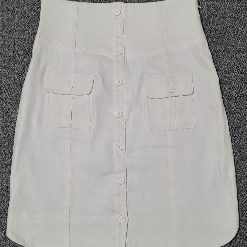 Bebe Skirt size 4